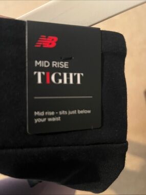 New Balance Black Mid-Rise Tights